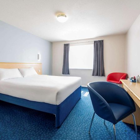 Go2 Dundee Camperdown Hotel Free Car Park Exterior foto