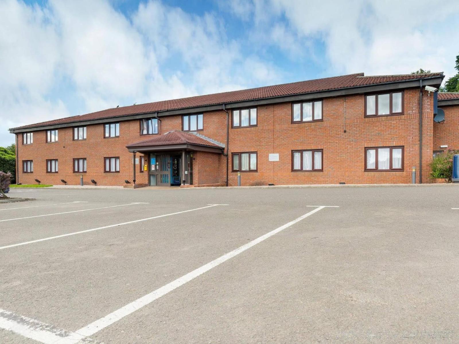 Go2 Dundee Camperdown Hotel Free Car Park Exterior foto